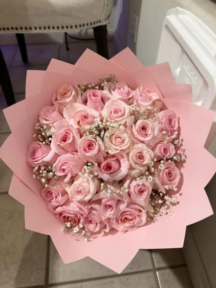 Blush Elegance - 30 Pink Roses