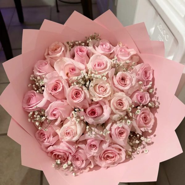 Blush Elegance - 30 Pink Roses