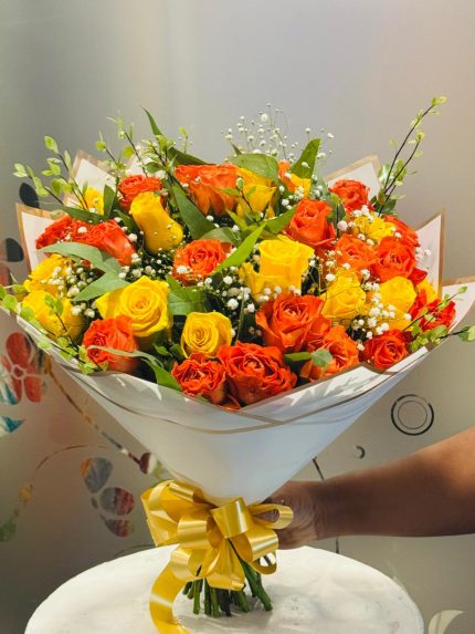 Golden Sunrise Rose Bouquet