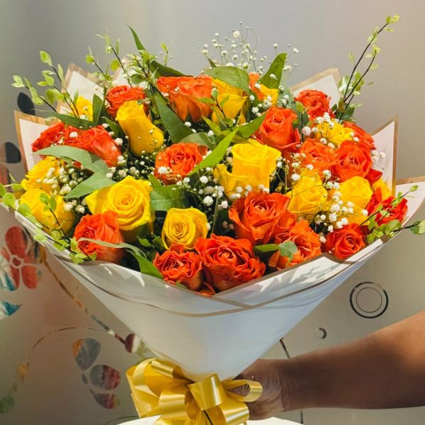 Golden Sunrise Rose Bouquet